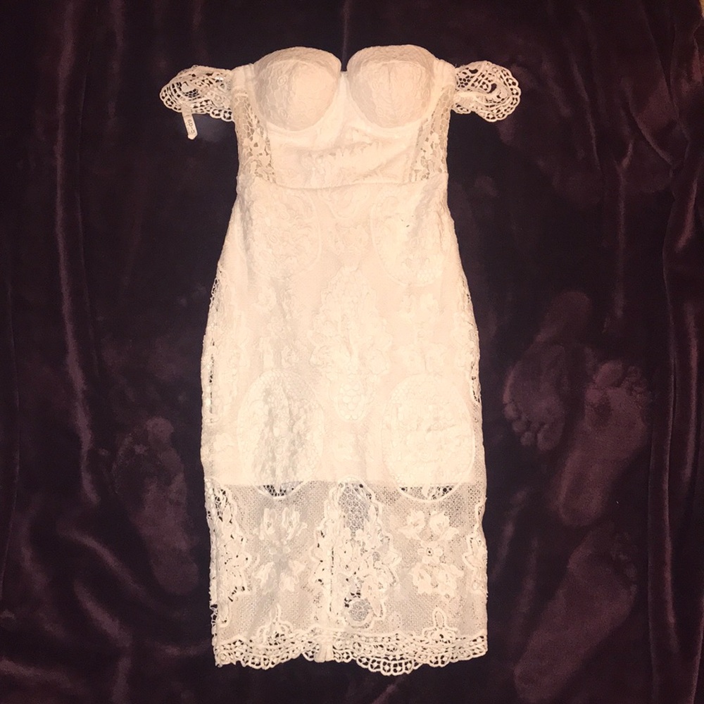 Brand new BEBE DRESS